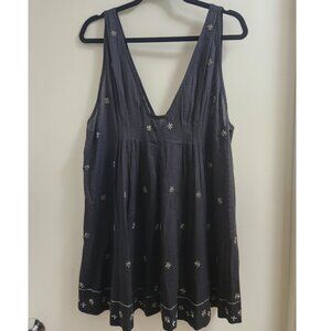 FREE PEOPLE Sleeveless Dress.